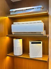 Store image 4